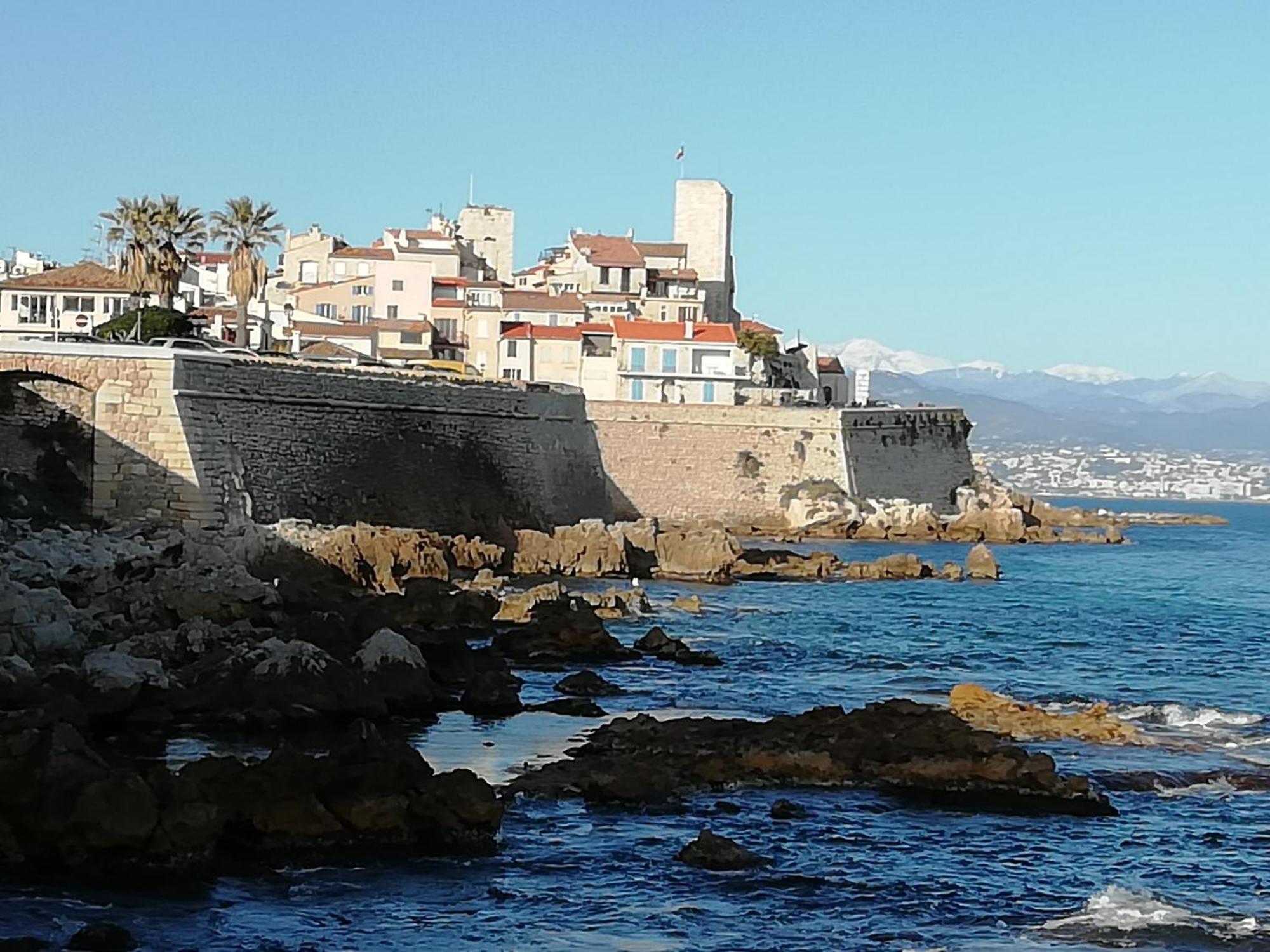 Appartement Centre Antibes Bd Albert 1Er Exteriör bild